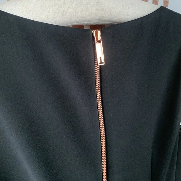 Gifts for her 🎁 ☀️Gorgeous TB Black Dress - Picture 6 of 9